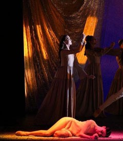 "Лазги. Танец души и любви" на бакинской сцене